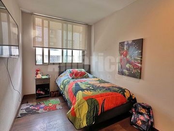 ¡Vive en un exclusivo condominio en Las Perdices, La Reina! 🏡 Departamento de 3 dormitorios, terrazas, piscina, gimnasio y excelente conectividad 🚇