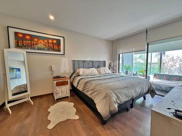 ¡Vive en un exclusivo condominio en Las Perdices, La Reina! 🏡 Departamento de 3 dormitorios, terrazas, piscina, gimnasio y excelente conectividad 🚇