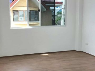 Semi-furnished house and lot for sale in Pacific Villa 1, Lapu-lapu City