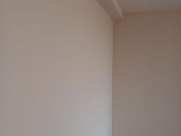 Vendo acogedor y luminoso departamento en Valparaíso, 2 dormitorios 2 baños, 1 esracionamiento UF 2450