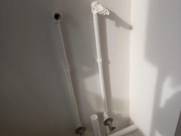 Vendo acogedor y luminoso departamento en Valparaíso, 2 dormitorios 2 baños, 1 esracionamiento UF 2450