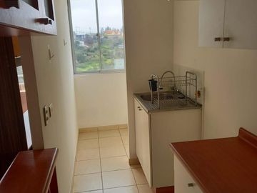 Vendo acogedor y luminoso departamento en Valparaíso, 2 dormitorios 2 baños, 1 esracionamiento UF 2450