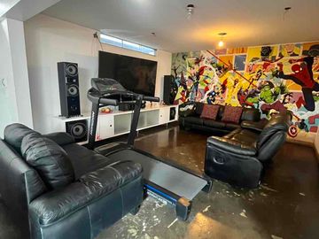 EXCLUSIVA CASA EN VENTA EN LA MOLINA