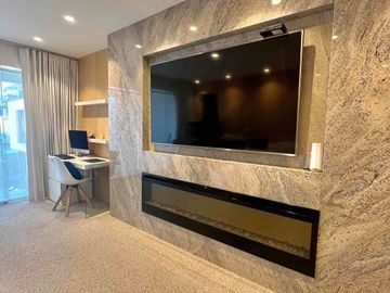 EXCLUSIVA CASA EN VENTA EN LA MOLINA