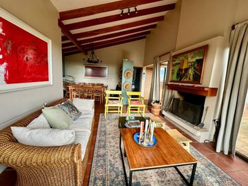 SE VENDE PARCELA CON CASA SOLIDA EN CONDOMINIO
