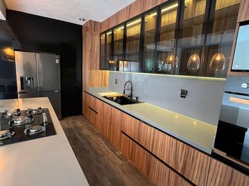 ¡Casa en Venta en León 2, León,  Gto! Moderna, amplia y en esquina 🧱