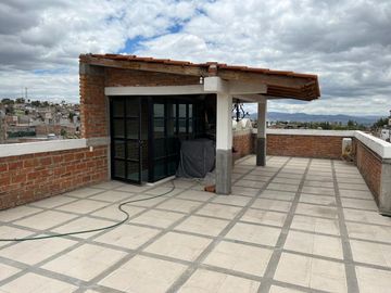 ¡Casa en Venta en León 2, León,  Gto! Moderna, amplia y en esquina 🧱