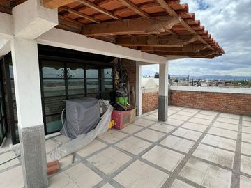 ¡Casa en Venta en León 2, León,  Gto! Moderna, amplia y en esquina 🧱