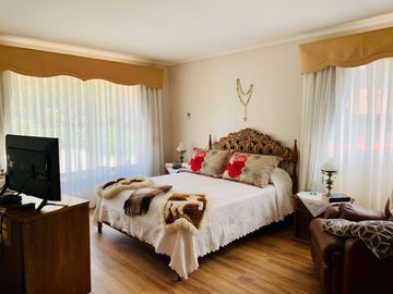 I. HOLZAPFEL #937. Amplia casa 4D4B