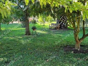 Venta de casa 3D 3B más departamento 1D 1B