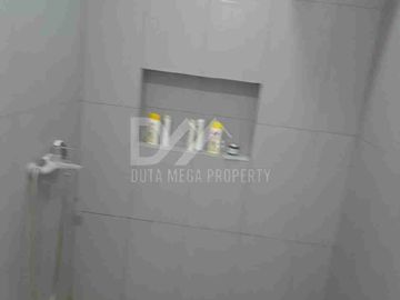 Rumah dijual di Graha Raya dekat pintu toll siap huni dan strategis