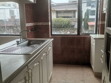 VENDO SUITE EN MONTESERRIN