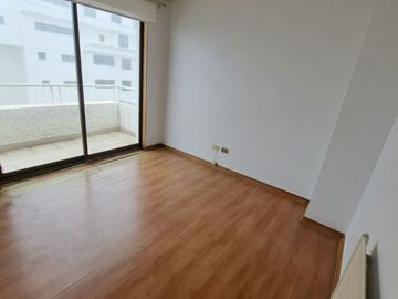ESPECTACULAR  DEPARTAMENTO 2D,2B ,  A PASOS  AV. LIBERTAD, SECTOR PONIENTE.