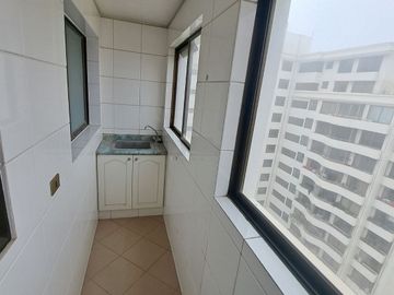 ESPECTACULAR  DEPARTAMENTO 2D,2B ,  A PASOS  AV. LIBERTAD, SECTOR PONIENTE.