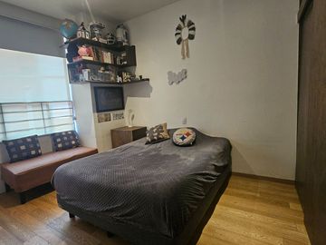 DEPARTAMENTO EN NARVARTE 112 MTS TOTALES, 3 REC, 2 EST, 2 1/2 BAÑOS, BODEGA CON AMENIDADES!!