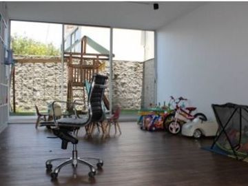 DEPARTAMENTO EN NARVARTE 112 MTS TOTALES, 3 REC, 2 EST, 2 1/2 BAÑOS, BODEGA CON AMENIDADES!!
