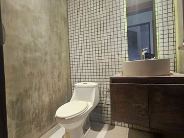 DEPARTAMENTO EN NARVARTE 112 MTS TOTALES, 3 REC, 2 EST, 2 1/2 BAÑOS, BODEGA CON AMENIDADES!!