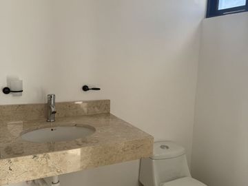 Casa de 3 Recámaras en Pedregales de Misnébalam