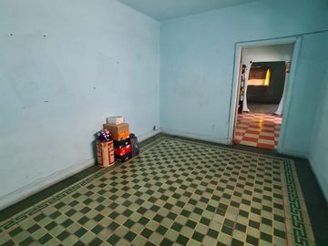 CASA EN VENTA PARA REMODELAR EN EMILIANO ZAPATA GUSTAVO A MADERO, CDMX