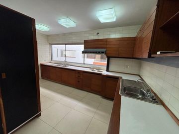 ✨Venta Departamento Con Espectacular Vista Al Mar En Playa Hermosa – Ancón