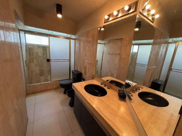 ✨Venta Departamento Con Espectacular Vista Al Mar En Playa Hermosa – Ancón