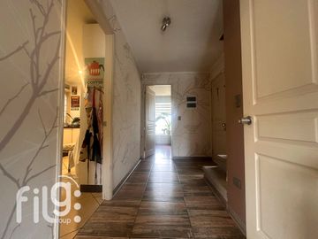 Venta Casa Barrio Toledo cercana a Mall Vivo