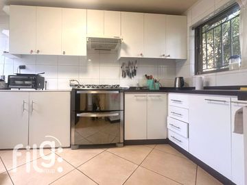 Venta Casa Barrio Toledo cercana a Mall Vivo