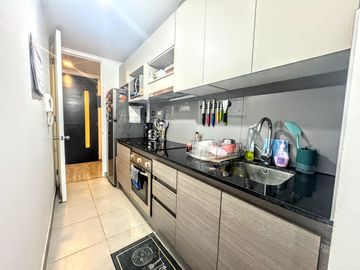 Depto SemiNuevo 2 Dorm 2 Baños + Estac. en Metro El Parrón