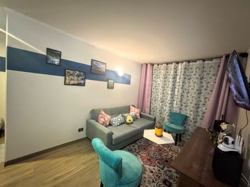 Depto SemiNuevo 2 Dorm 2 Baños + Estac. en Metro El Parrón