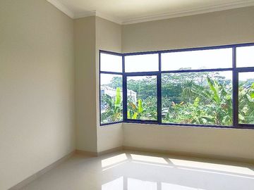 Dijual Rumah Siap Huni [AKSES 2 MOBIL] Di Kalibaru Cilodong Depok Dekat Grand Depok City [AR139]