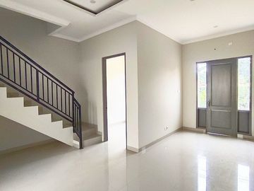 Dijual Rumah Siap Huni [AKSES 2 MOBIL] Di Kalibaru Cilodong Depok Dekat Grand Depok City [AR139]