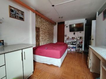 Casa En Venta 2Pisos Urb. Jadin1 Villa Maria Del Triunfo