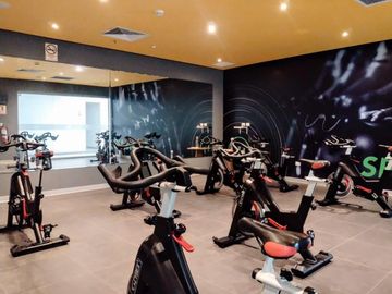 ✨️🏡 ¡Exclusivo dpto en venta de 186 m2 Primer piso en  Magna Haus Polo and Hunt Club , Santiago de Surco! Compra un estilo de Vida 🏡🌟