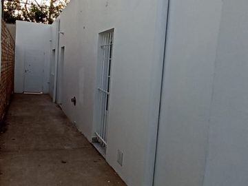 Casa completamente revovada - Consultar Precio