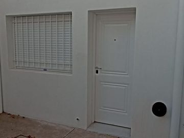Casa completamente revovada - Consultar Precio