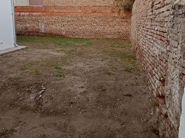 Casa completamente revovada - Consultar Precio