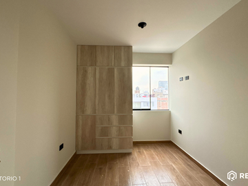 Dpto. 3 Dorm. en 5° Piso – Frente a Parque en Covicorti, Cerca de la UNT