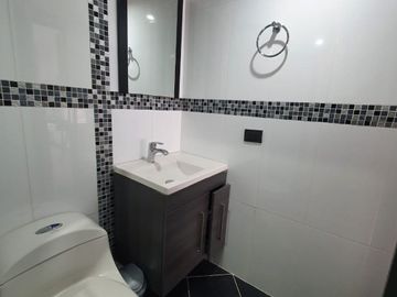 Vendo aparta estudio en Medellín (San Diego)