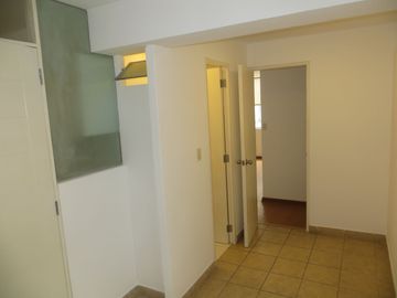 VENTA DPTO EN MIRAFLORES: 109 M2, 3 HABIT, 2 BAÑ, 1 ESTAC, $ 218,000