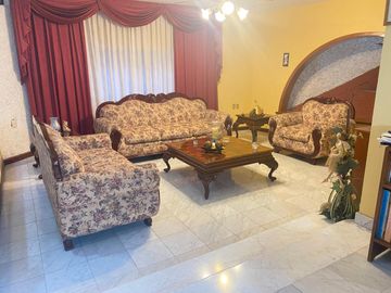 casa en venta en la colonia punto verde