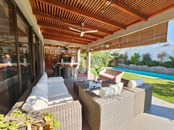 Casa en venta 3D Y 3 B en Piedra Roja Chicureo piscina y quincho