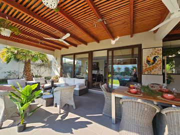 Casa en venta 3D Y 3 B en Piedra Roja Chicureo piscina y quincho