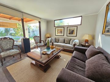 Casa en venta 3D Y 3 B en Piedra Roja Chicureo piscina y quincho