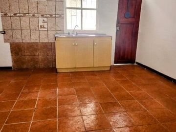 Se vende amplia casa de dos pisos, A. Hospicio