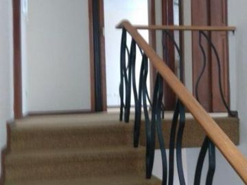 Se vende en buenas condiciones habitables, casa ubicada en uno de los sectores privilegiados de Quito.