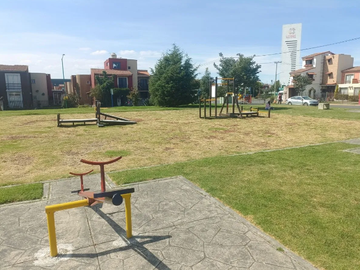 ¡Casa de Remate en Venta en Residencial Santa Clara Lerma, Toluca!