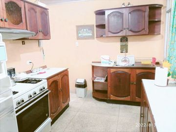 Oportunidad en venta casa en Av. principal, Maranga - San Miguel