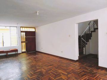 Oportunidad en venta casa en Av. principal, Maranga - San Miguel