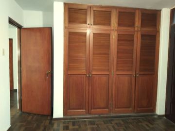 Oportunidad en venta casa en Av. principal, Maranga - San Miguel