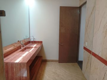 CASAS EN VENTA BOSQUE REAL VISTA A LAGOS Y A CLUB DE GOLF
